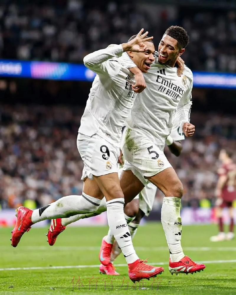 姆巴佩&贝林&魔笛等现场观看欧冠男篮国家德比